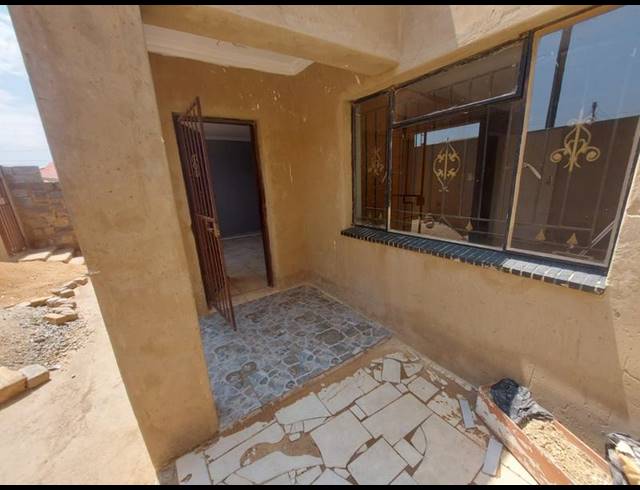 2 BEDROOM PROPERTY TO RENT IN THULANI